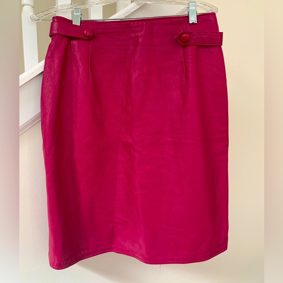 Vintage Erez Sport Fuchsia Leather Pencil Skirt, Circa 1980s Sz 14 - Picture 1 of 5